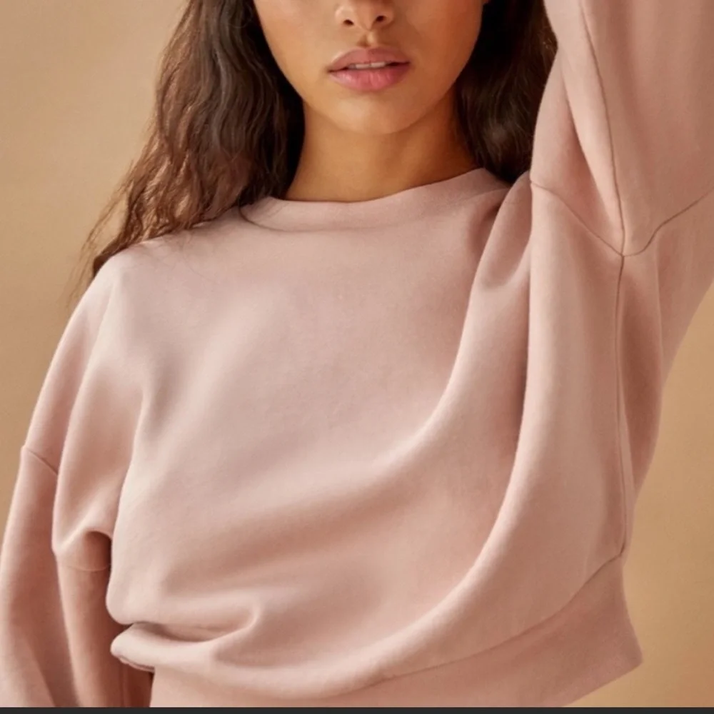 Reformation Hunter Classic Sweatshirt AND Brooks Sweat Short NWT Serenade - Picture 1 of 5